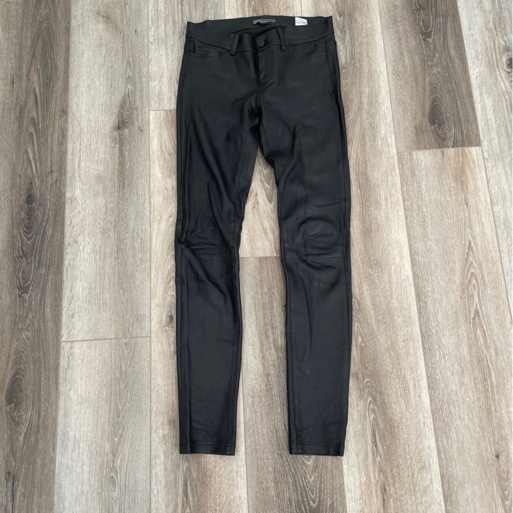 Vince 100% Real Leather Pants Women's Size 2 Black slim fit pants stretch GUC